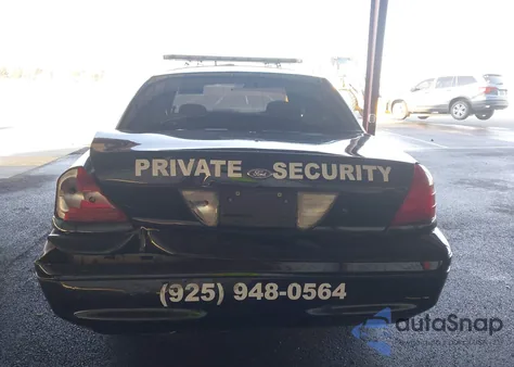 2008 Ford Crown Victoria Police/Police Interceptor z USA, uszkodzony, nr VIN 2FAHP71V38X123473